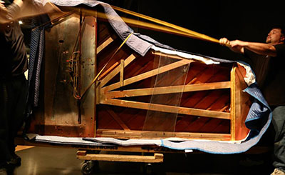 inside a grand piano